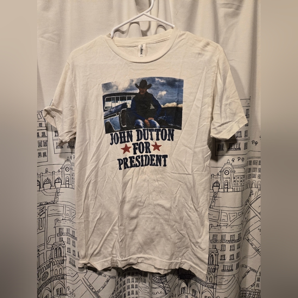 EUC Women's Off White Tultex John Dutton For President Graphic Tee Shirt Size  M - Picture 2 of 8